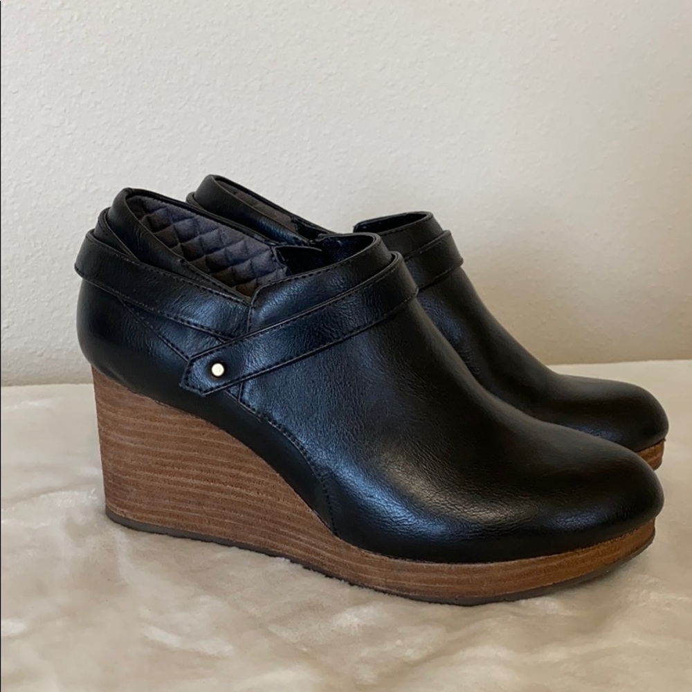 Dr Scholl’s What’s Good Wedge Bootie